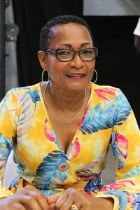 Viviane MELANE ROMAND 