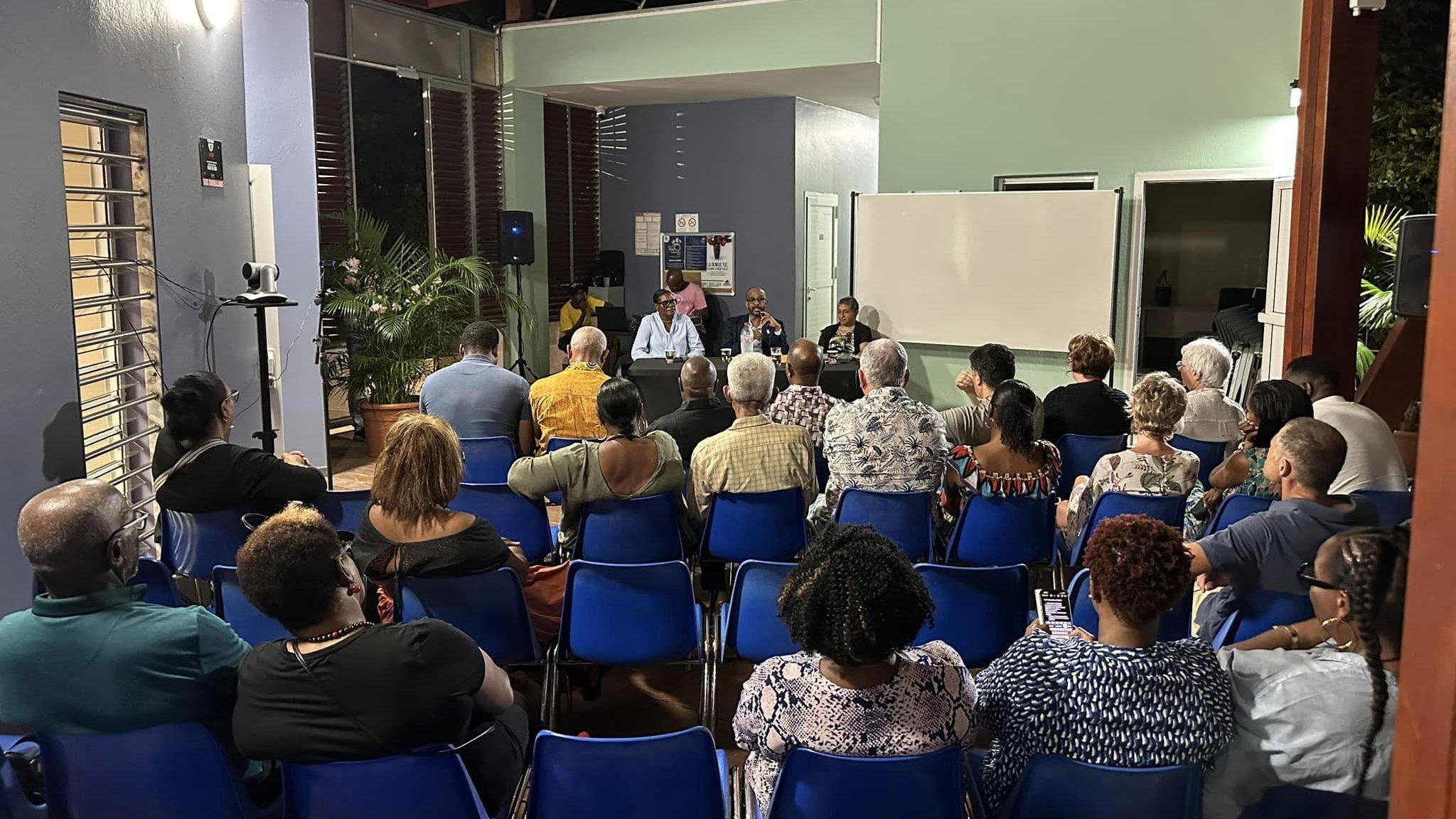 Esclavage : Pédagogie pour l'Éducation et les Actions Culturelles et Artistiques